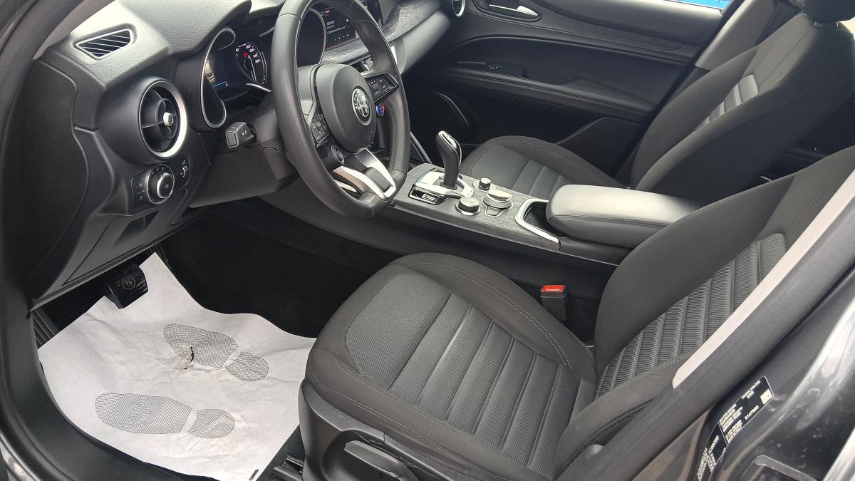 Alfa Romeo Stelvio 2.2 Turbodiesel 190 CV AT8 Q4 Business